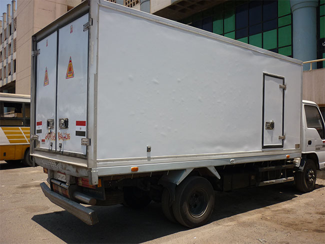 Refrigerated trucks in middle east market